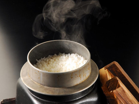 コウノトリ舞いおりるコシヒカリ 特別栽培米 六方銀米 白米 10ｋｇ（5ｋｇ×2）