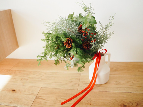 クリスマスのスワッグブーケ