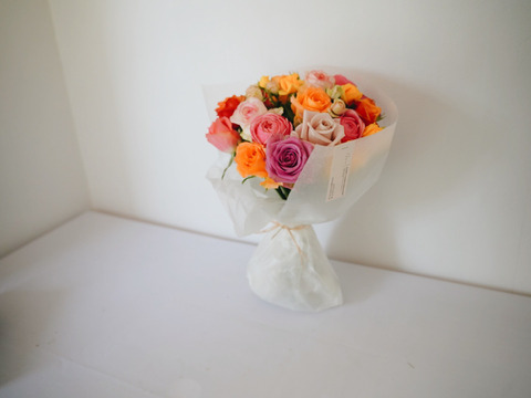 Kuhine Assort（M）〜奇日根のおすすめ品種で作るおまかせ花束〜