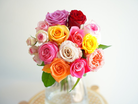 Rose mix S 〜奇日根のおすすめ品種で作るおまかせ花束〜