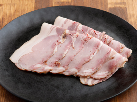 『ナッツ様専用』
★黒豚もも肉500ｇ×２　ブロック肉
★無添加生ソーセージ３種＆無添加フランクフルト（150ｇ×6パック＆130ｇ×２パック）
★十勝放牧黒豚おすすめセット（ロースハム入り）