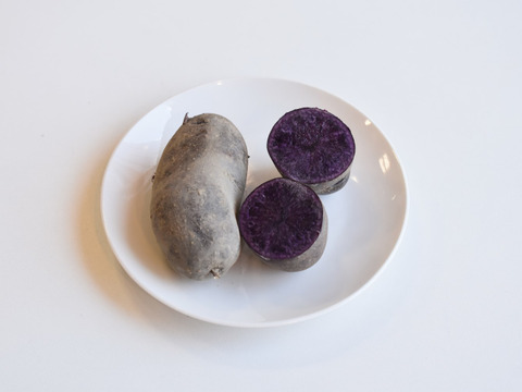 和らぎ農法　じゃがいも　シャドークイーン（1袋）