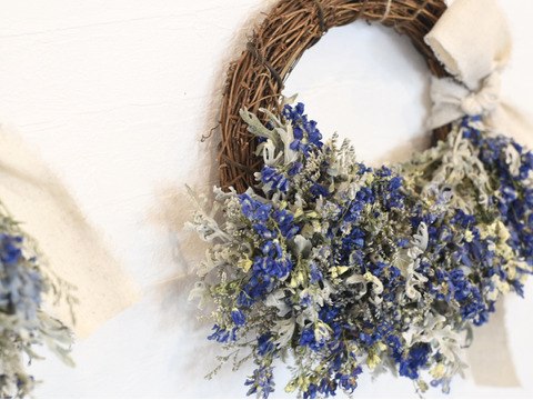 （特別価格）ドライフラワーデルフィニウムリース