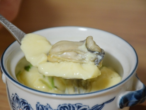 牡蠣好き歓喜の20%増量中！（500g）×3袋 【生牡蠣】【生食用】三重県産 浦村かき むき身 牡蠣 総重量1.5キロ
生で食べれる衛生的な牡蠣です。 お歳暮 熨斗 新年会 女子会 母の日ギフト