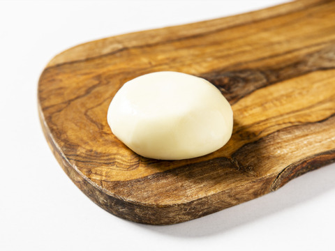 【チーズの福袋】8000円福袋　チーズ好きに贈る。ファームのおまかせチーズ、ヨーグルト10種BOX