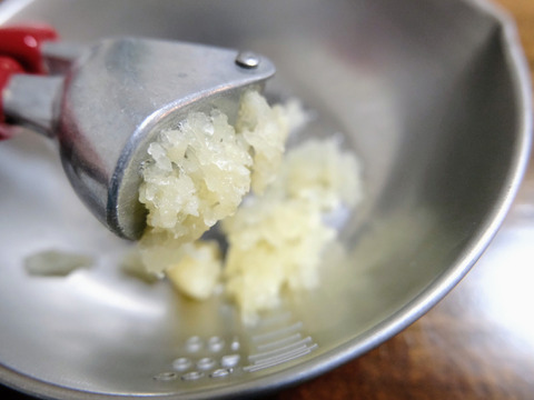 一度食べてほしい綾町産有機ニンニクのセット(おまけ付き)