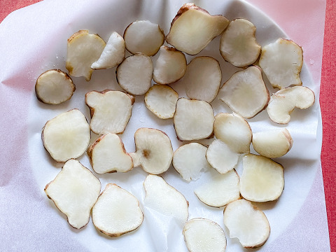 【産直直送！】宮城県産 菊芋500g  紅菊芋 自然栽培 イヌリン 栽培中農薬不使用 赤菊芋 生きくいも 生食