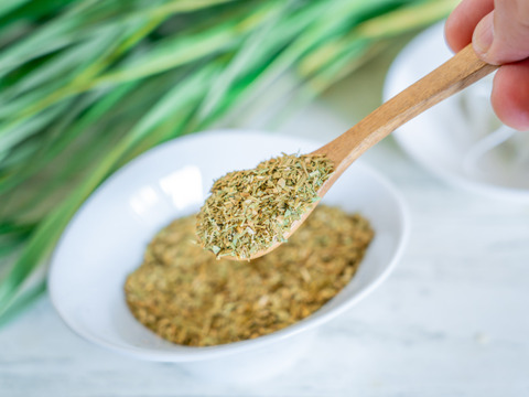 腸活に良い！真菰のお茶『森の真菰茶 (在来種ー浅煎り) 』ティーパック10p【クリックポスト発送】