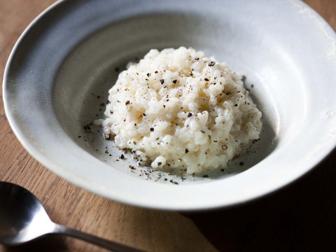 【チーズの福袋】8000円福袋　チーズ好きに贈る。ファームのおまかせチーズ、ヨーグルト10種BOX