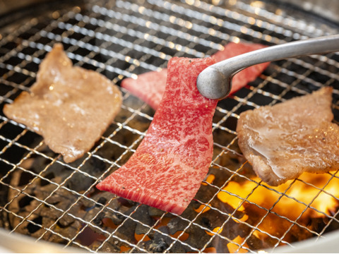 【６パック限定品】兵庫県産黒毛和牛（経産牛）「フランク（焼肉用）200g/パック」