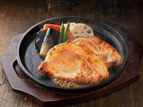 鹿児島 黒豚 808アベル ロース味噌漬け 100g×8枚 化粧箱入 産地直送 ギフト 豚肉 SSS