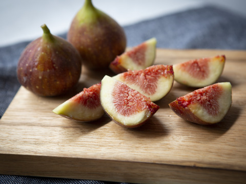 【数量限定】産地直送‼ ブランド無花果 とよみつひめ  12個入り 2セット