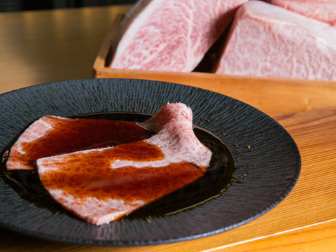 【在庫限り】BBQで大活躍！10秒焼き［ 肩ローススライス 320g ］（２人前）鹿児島県 黒毛和牛 牛肉 さつま福永牛 受賞歴多数［ お取り寄せ 肉  牛肉  花見 おすすめ  特別価格 ］