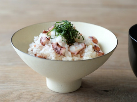 【旨さが違う】真蛸/鳴門海峡/大きめ/原体1.3~1.7kg/足だけ４本【冷凍】