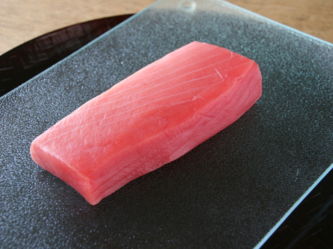 【お歳暮限定】大間まぐろ中トロ200ｇ・赤身200ｇ・塩ウニ1本