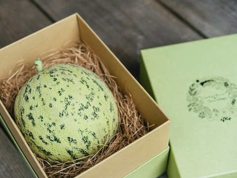 【贈答用】《最優秀賞受賞》お中元に！日本唯一のオリジナル・オーガニックメロン