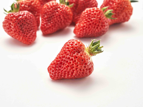 越後姫プレミアム  特選品  約720g じゅわ〜っと甘い果汁が溢れ出す