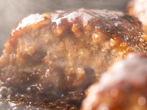 【初回限定BOX】【お試しBOX】サーロインステーキ150g & 生ハンバーグ200g　【希少！グラスフェッド黒毛和牛】