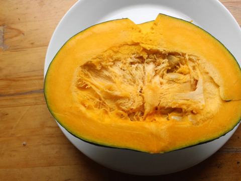 かぼちゃ『ダークホース』４～５玉（約６～6.5㎏）