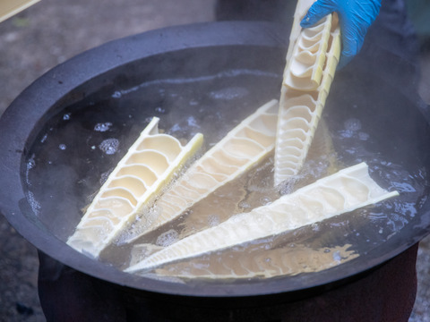 【メール便】メンマときくらげが主役のキーマカレー４袋セット