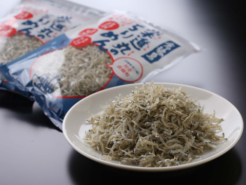 人気ナンバー1のちりめん500gと鉄板ひじき！かえりまで？　食べチョクアワード1位石野水産のこれ定番【福袋】！！お一人1回！‼おまとめ同梱はOKですが　いつも買う人が待ってでも買っちゃう激得