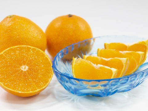 「こたつで食べたい！みかん・まどんなセット」旬の2種食べ比べ！頂まどんな＆頂みかん 4kg（2kg×2結束してお届け）