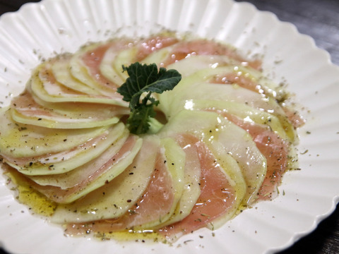 【シャキシャキ！キャベツの仲間】京都産コールラビ　1.5kg（４〜６個程度）