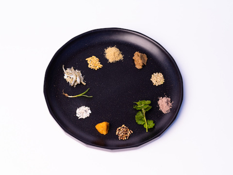 リピート率7割の弾力びっくり！平飼い卵！（6パック:60個）