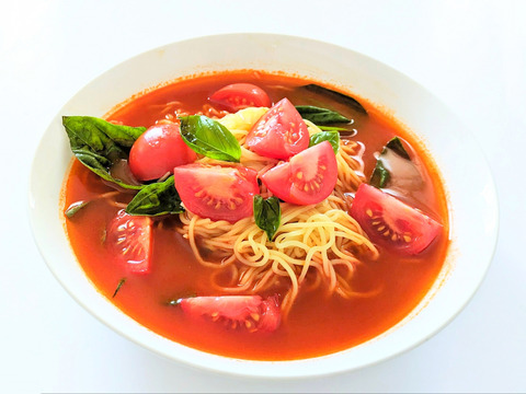 【セット商品　イタリアン＆ハーブ三昧！】
バジル２種各５０ｇ ＆ 新鮮トマト1kg ＆ イタリアンパセル ＆ パクチー　計合計1200ｇ