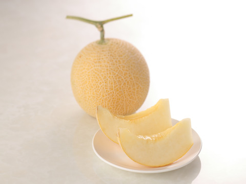 【島根県発！幻のメロン】「ゴールデンパール」１玉１.３kg以上