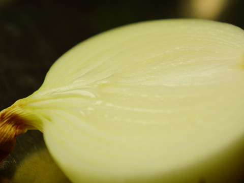 北海道産　節減対象農薬：当地6割減 手作業 たまねぎ(M～L）3kg