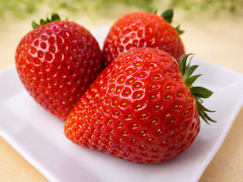 シャキッと歯応え！ジュワ～と果汁！完熟とちあいか！お得な2箱セット★今話題の甘さが際立つ品種です！260g×8パック