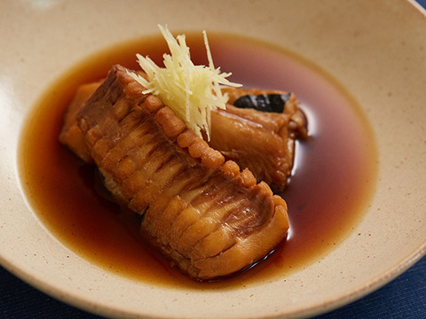 秋田県産　‼️エイヒレBOX‼️カット済み［ドブカスべ、水カスべ］−60℃真空急速冷凍