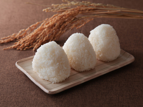 【母の日ギフト】特別栽培米コシヒカリ2ｋｇと米粉パンケーキミックス（300ｇ×2袋）の詰め合わせ