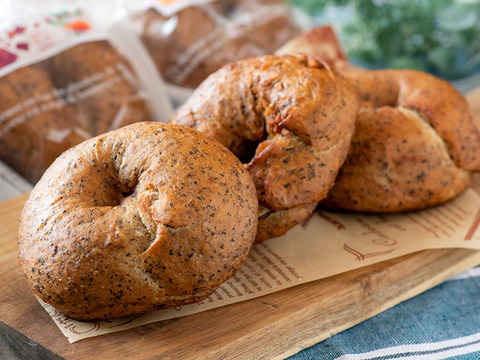 無加水・紅茶で茹でてるこだわりの紅茶のベーグル　6個セット