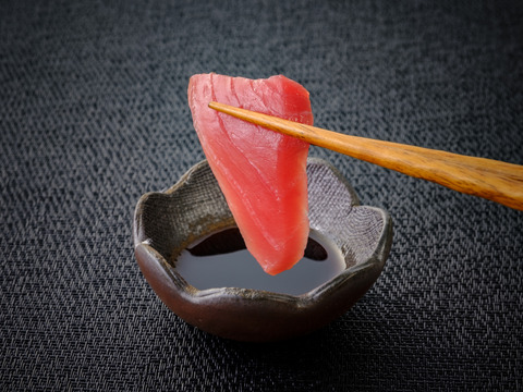 【冬ギフト】旨味の赤身💛とろける中トロ✨人気の部位詰め合わせ【中トロ200g赤身400g】セット 計600g 本鮪切り落し柵(皮、骨、血合いなし)