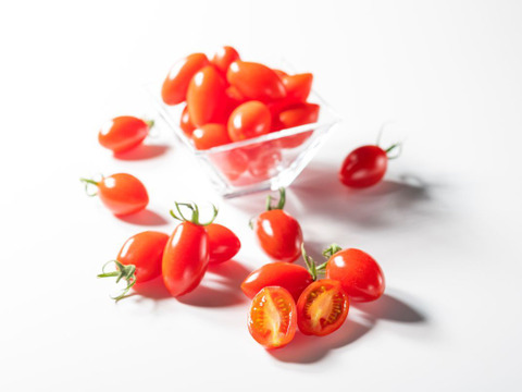 濃密な味わい♪　薄皮のミニトマト！スパルタ生まれのひみこ　1kg入り