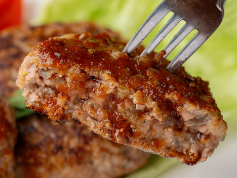 【福袋】唸るほど美味い！！ひき肉(350gx2)＆切り落とし(300gx2)＆無添加生ソーセージ(150x3)お買い得セット！！（1,750g)