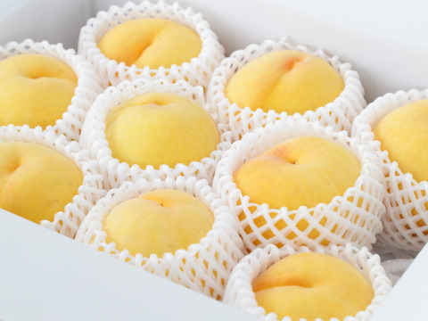 ＜超希少品種＞【桃：スウィート光黄・3kg箱】スウィートな旨さが自慢の黄桃