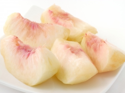 希少な桃　美桃紅　1.5kg 5玉前後　8月下旬【ASIAGAP認証農場：津軽農園】　安心・安全な桃　収穫した日に発送　家庭用　農家直送【朝どれ】