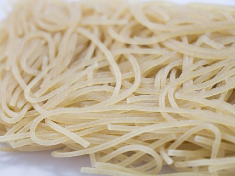 もっちもちの食感！自然栽培で育ったお米の旨味たっぷりのおいしい米めん白米（細麺）3袋セット（100ｇ×3）