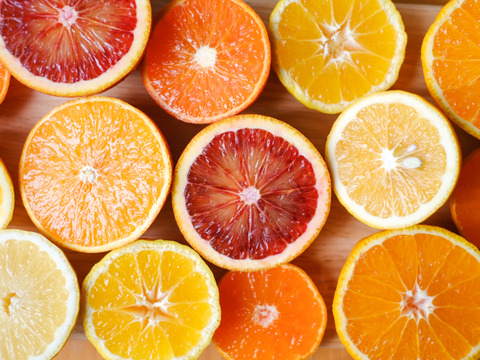 箱込約３㌔　柑橘あじくらべ　5種類以上はいって旬の美味しい果実があじくらべ