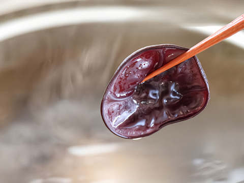 森薫る　原木きくらげ