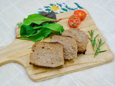 オーブンで焼くだけ！ほったらかしで一品できる『おたすけミートローフ』300g