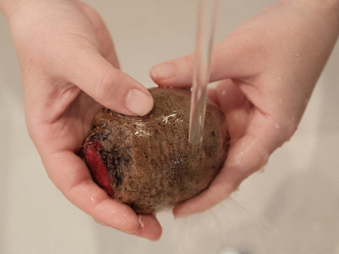 【2025年エコファーマー取得】瀬戸内よりお届け！愛媛県産ビーツ（デトロイトダークレッド）３㎏【約15~20個・サイズ混合・ご家庭用】葉っぱもお届けします！