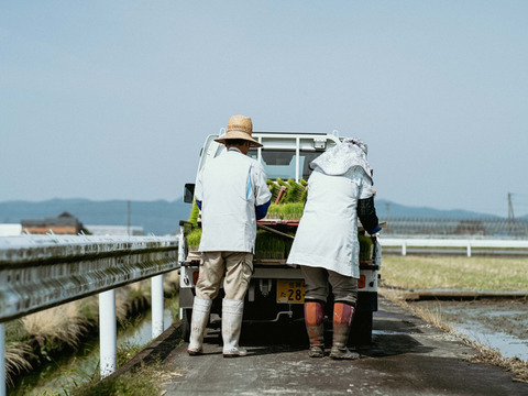 【令和６年産新米】香りが自慢の夢しずく白米（2キロ✖️2袋）