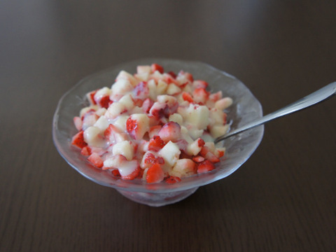 コロコロにダイスカット！完熟冷凍いちご「ぷち苺」1kg