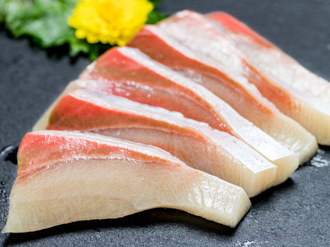 鈴木様専用商品 鯛カマ ブリ刺身 背中 鹿児島県産 食べチョク 農家 漁師の産直ネット通販 旬の食材を生産者直送 鈴木様専用商品 鯛カマ ブリ刺身 背中 鹿児島県産 食べチョク 農家 漁師の産直ネット通販 旬の食材を生産者直送