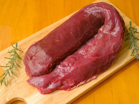 【熟成】鹿肉ロース800g　☆ブロック【BBQ】【焼きでも煮込みでも！】6種類から選べる分量　熨斗対応可