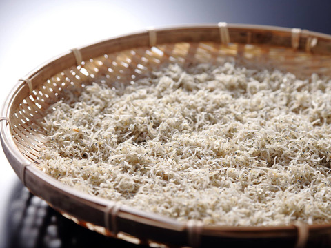 人気ナンバー1のちりめん500gと鉄板ひじき！かえりまで？　食べチョクアワード1位石野水産のこれ定番【福袋】！！お一人1回！‼おまとめ同梱はOKですが　いつも買う人が待ってでも買っちゃう激得